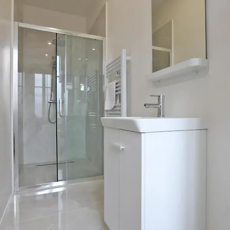 Le De Medreville - 6pers - 3ch - 2sdb *